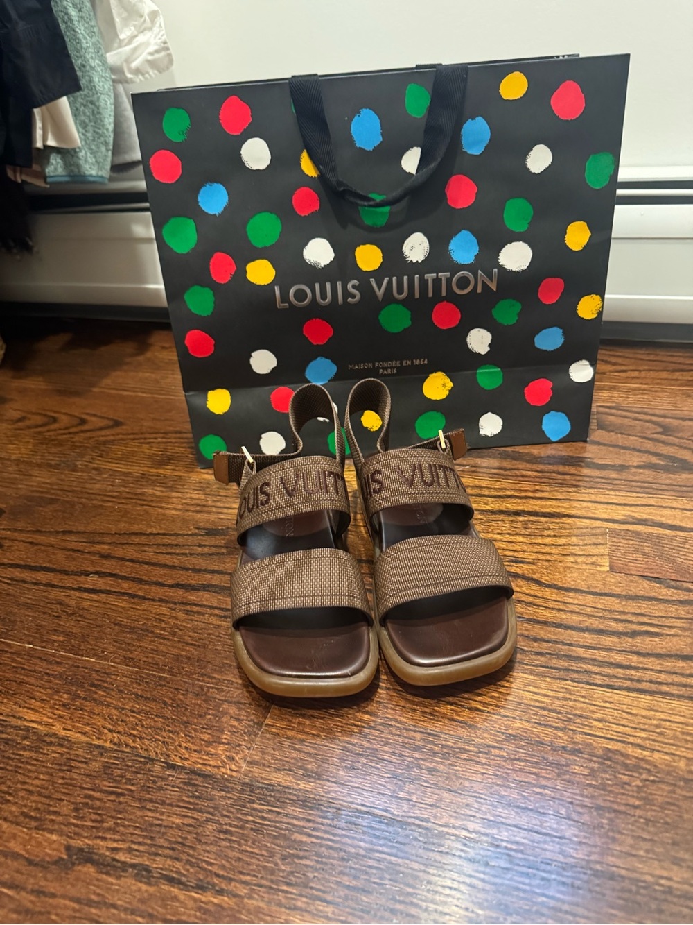 Louis Vuitton Brown Strap Sandals size 7 - Picture 2 of 4